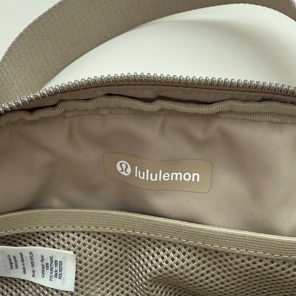 lululemon athletica Beige Belt Bag - Picture 2 of 3
